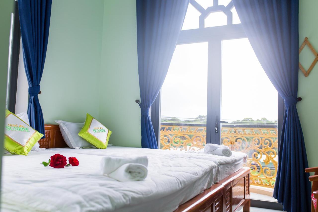 Sunrise Hotel Chi Khu Co Ong Εξωτερικό φωτογραφία